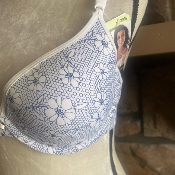 AMBRIELLE-WHITE AND BLUE BRA-38B - Picture 4 of 7